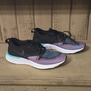 Nike Odyssey React Flyknit Women's Running Shoes Size 6.5